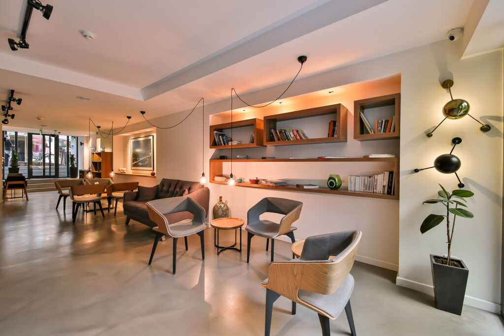 Alilass Hotel